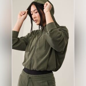 Athleta Olive Soft Cropped Bubble Hem Hoodie Size S